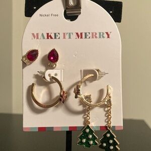 Gold and Red Earrings Set
